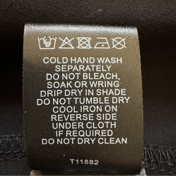 Taking  Shape Amorous Velvet Crush Black Plus Size Jacket Size Medium - Picture 15 of 16